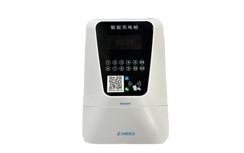 10/12路智能充電站